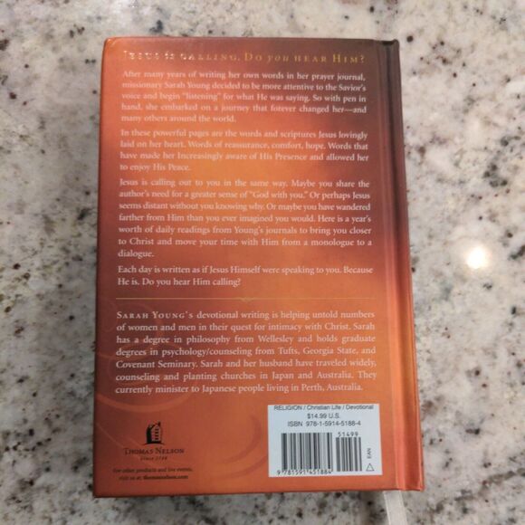 Christian Book Bundle (6): Jesus Calling, God's Front Door, Footprints of a P... - Picture 9 of 12